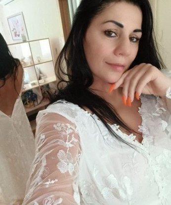 Со мной ты погрузишься в мир наслаждения и желания.🌹 Я креативная и нежная индивидуалка, готовая сделать твои фантазии реальностью. Мои нежные руки расслабят тебя, мои губы дарят незабываемые мгновения удовольствия.💋
Я опытна и знаю, как доставить удовольствие мужчине. Мои услуги настолько разнообразны, что тебе точно захочется вернуться ко мне снова и снова.💫 Помимо этого, я всегда с улыбкой и дружелюбием приму твои запросы и фантазии, ведь для меня важен твой комфорт и наш общий запоминающийся опыт встречи.🔥
Живу в самом сердце Москвы, где всегда готова к новым знакомствам и ярким приключениям. Если тебе нужна индивидуальность, страсть и эмоции - не ищи дальше!🌟
Мои фото 100% реальные, без ретуши и фильтров. Ты можешь убедиться в этом сам, встретившись со мной.💞 Я жду тебя, чтобы превратить наши фантазии в реальность. Не упусти шанс испытать настоящий восторг!💋 Евгения